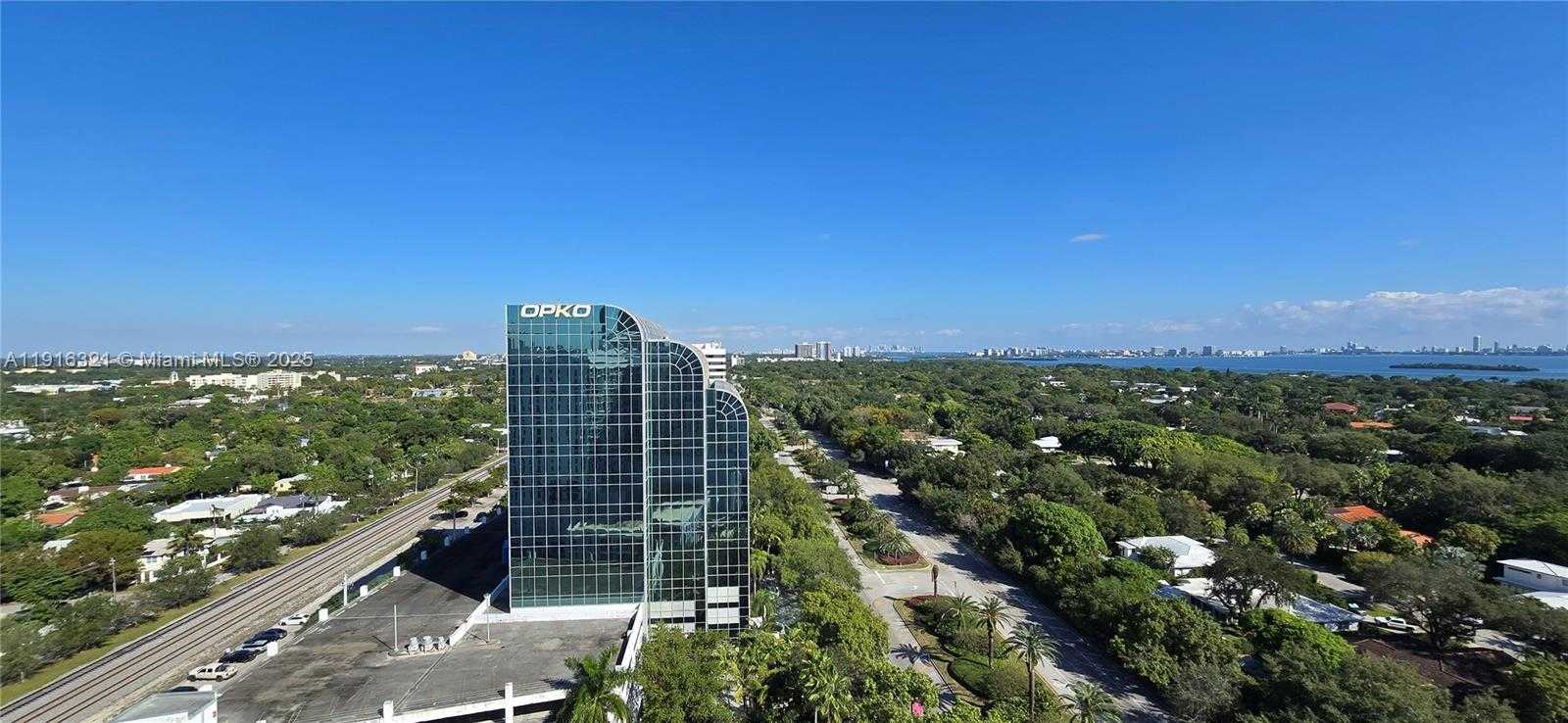 Small Image of 4250 BISCAYNE BLVD #1208, Miami Number 25