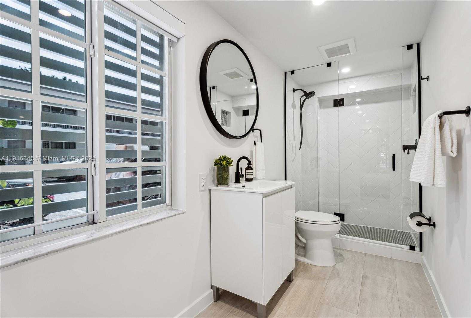 Small Image of 1231 15TH TER #5, Miami Beach Number 10