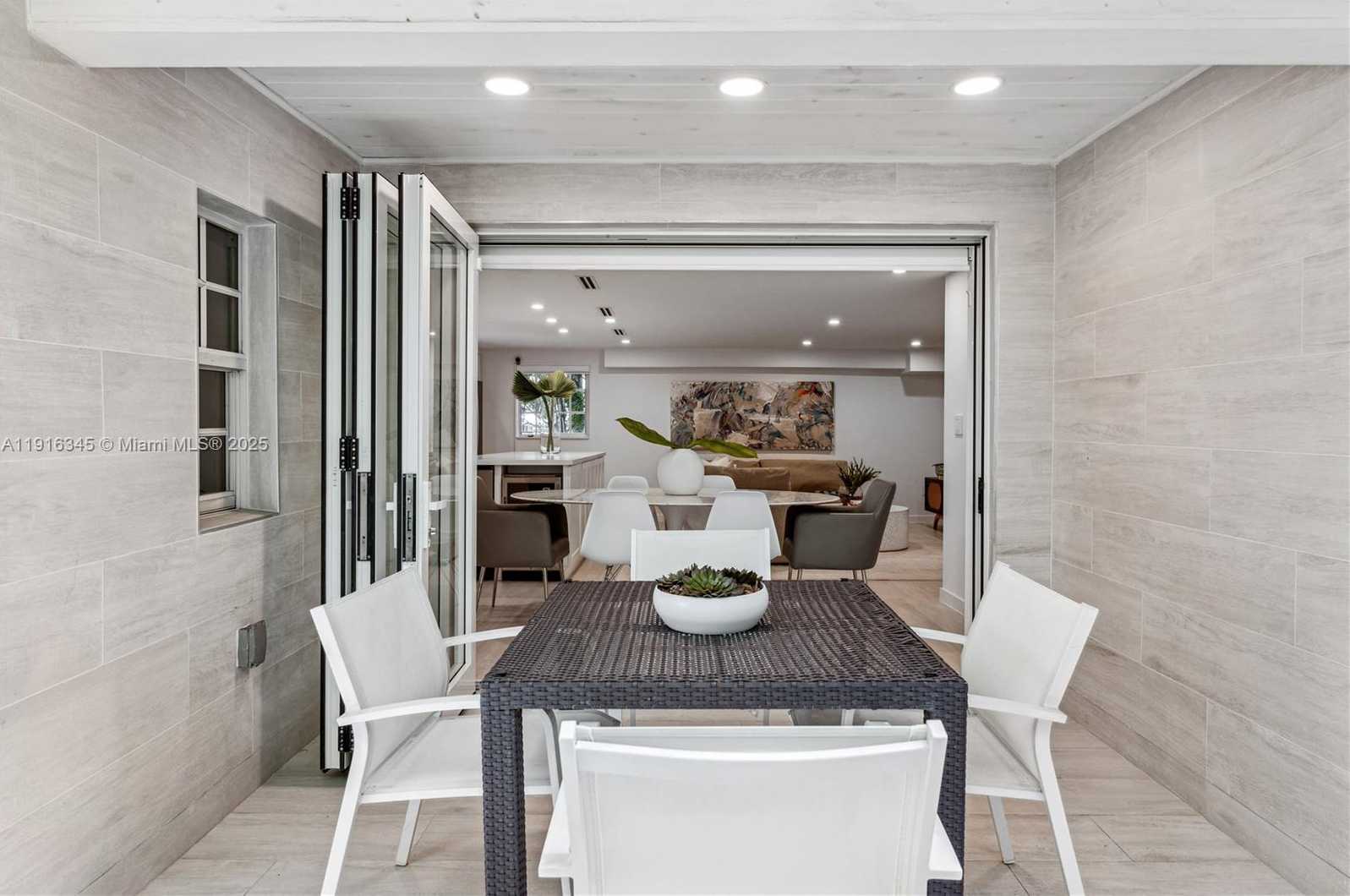 Small Image of 1231 15TH TER #5, Miami Beach Number 8