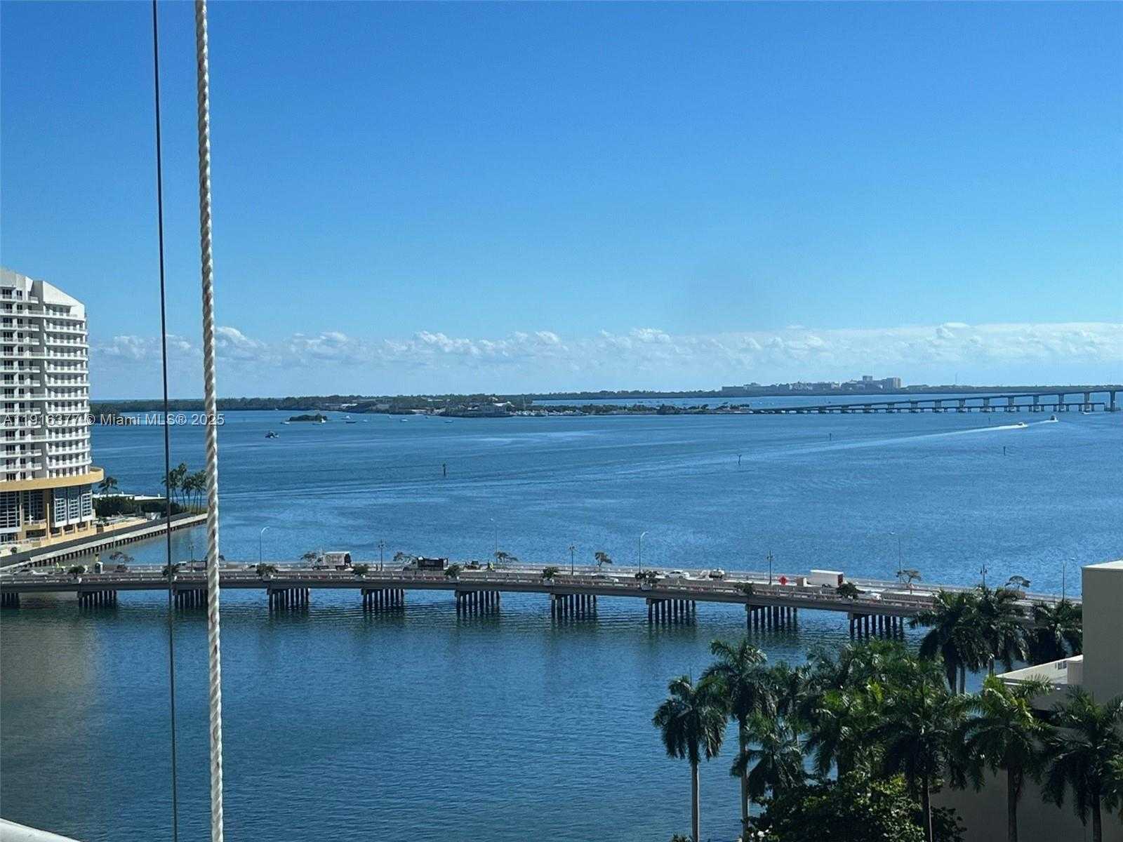 Small Image of 495 BRICKELL AVE #1207, Miami Number 17