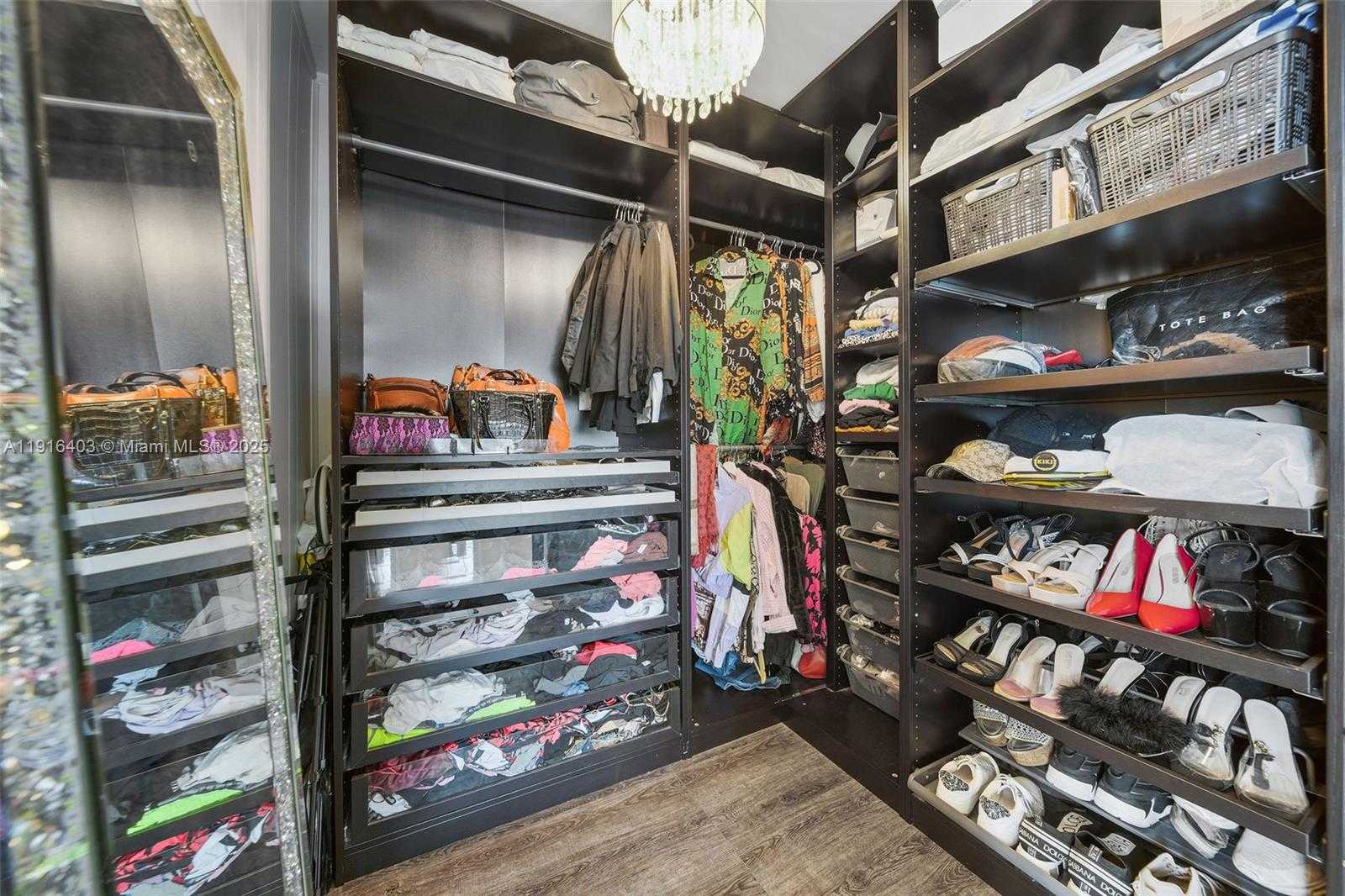 Small Image of 6061 COLLINS AVE #5F, Miami Beach Number 19