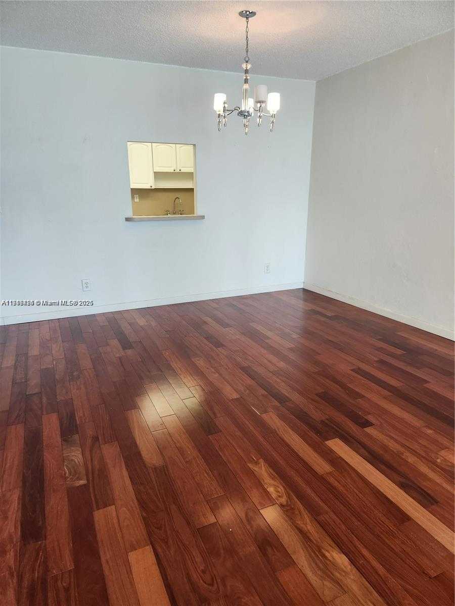 Small Image of 19370 COLLINS AVE #517, Sunny Isles Beach Number 10