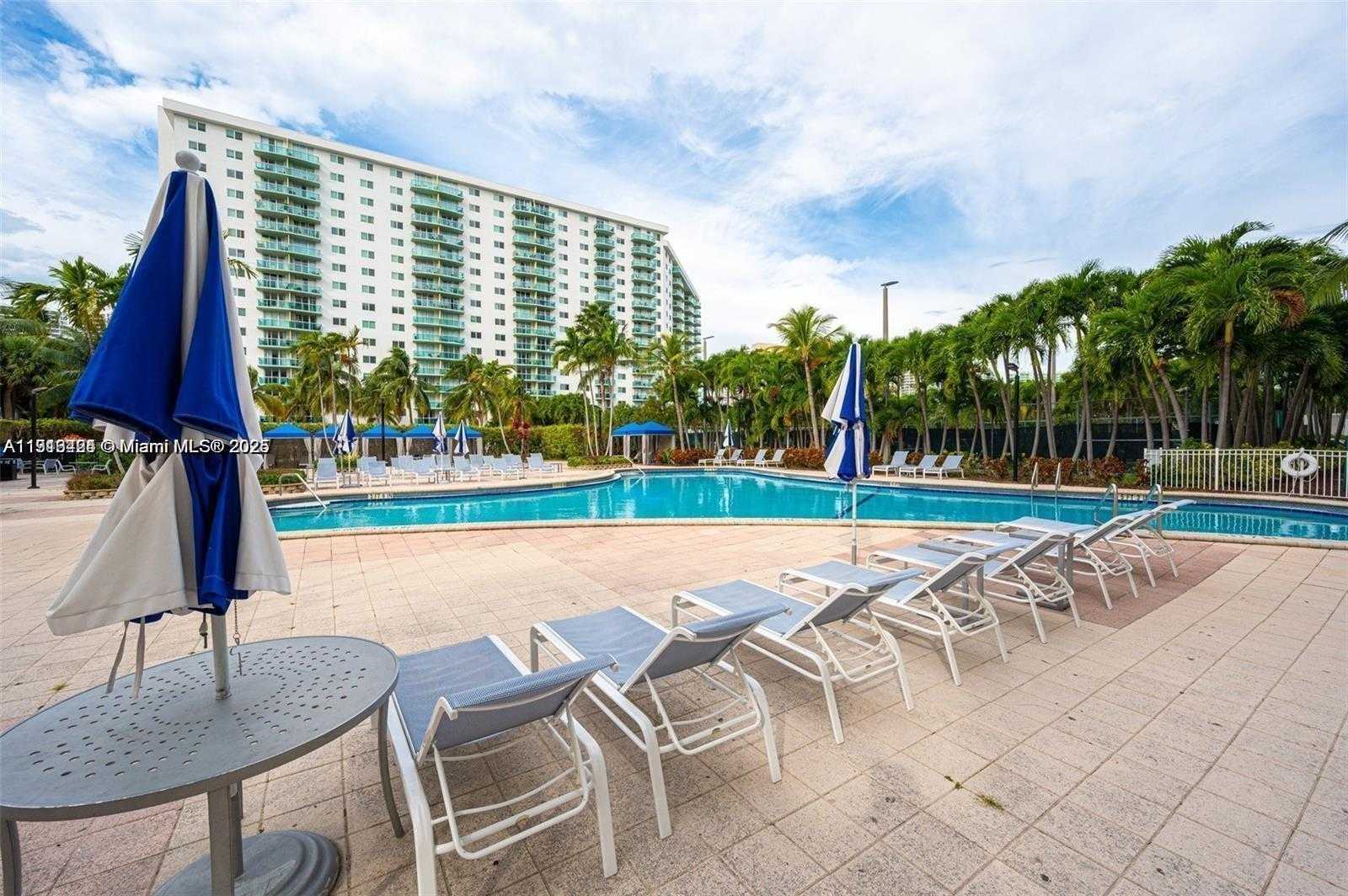 Small Image of 19370 COLLINS AVE #517, Sunny Isles Beach Number 3