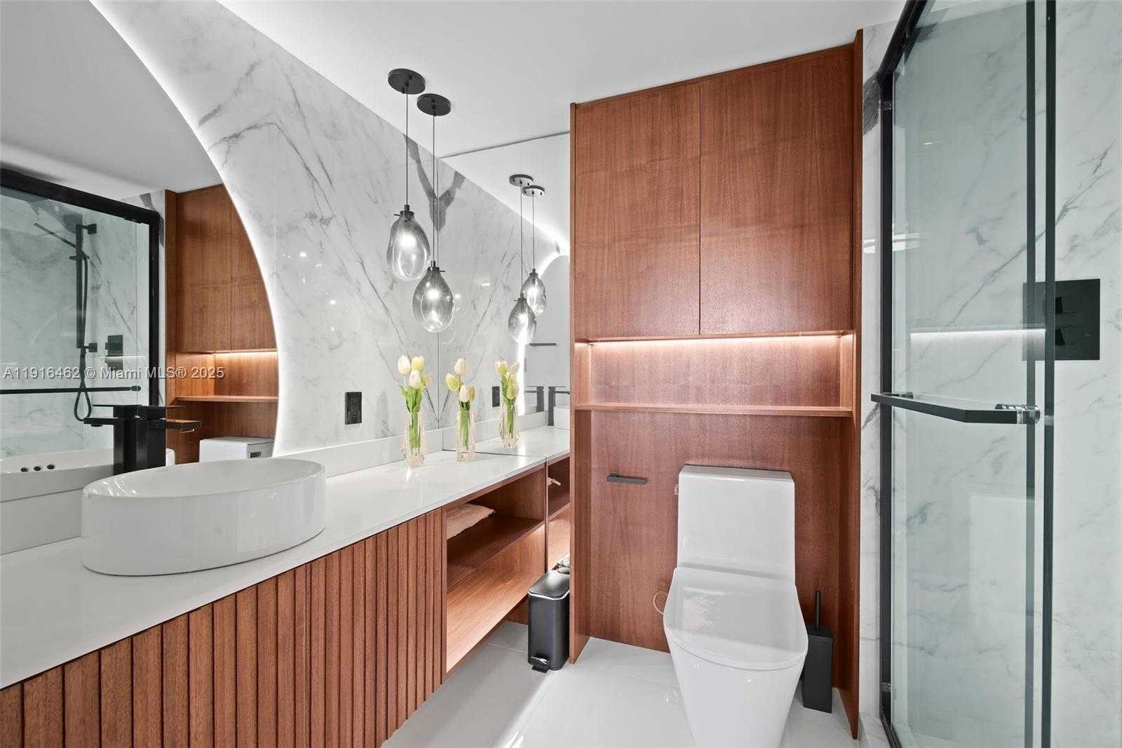 Small Image of 650 WEST AVE #1002, Miami Beach Number 15