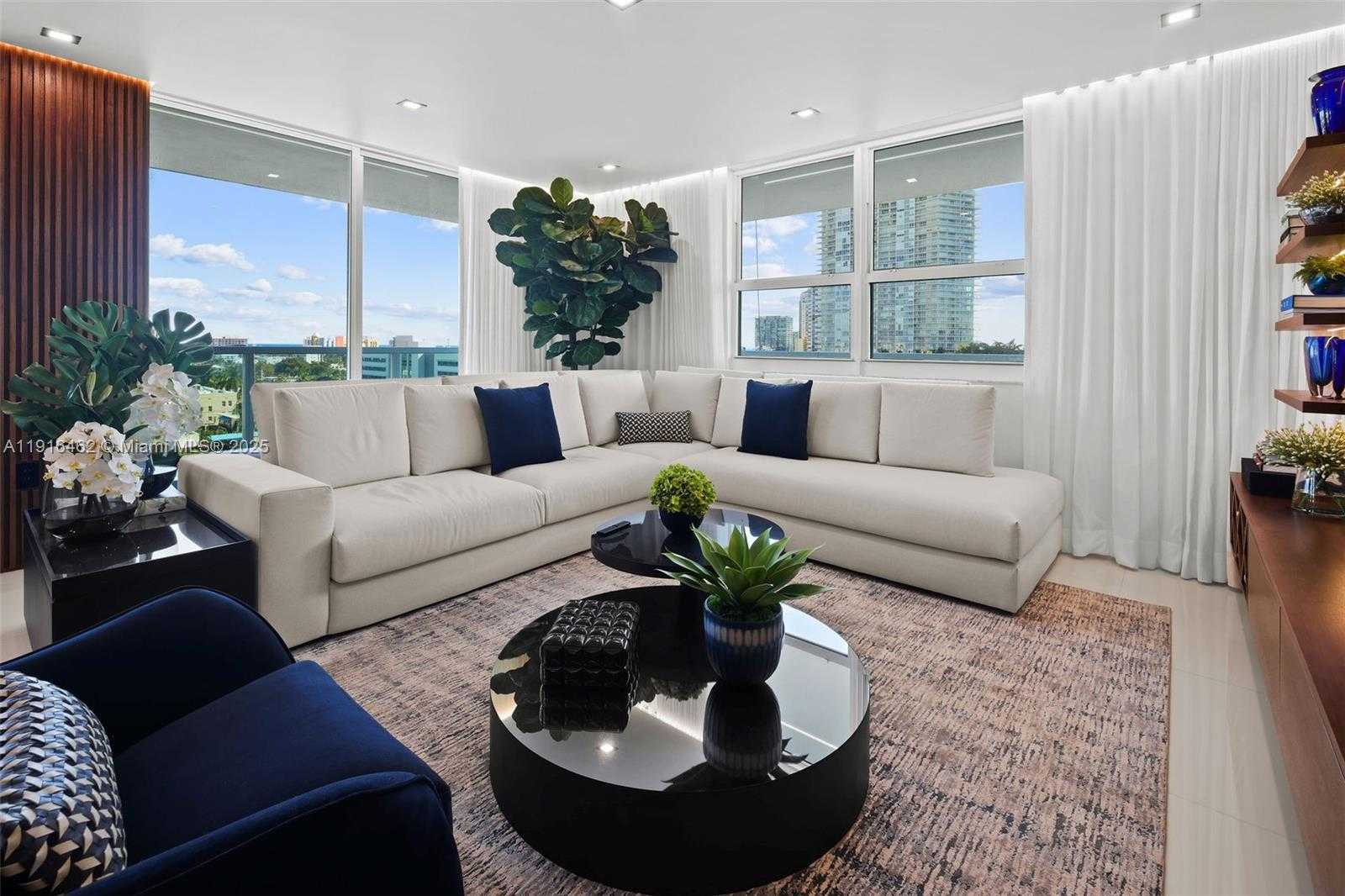 Small Image of 650 WEST AVE #1002, Miami Beach Number 2