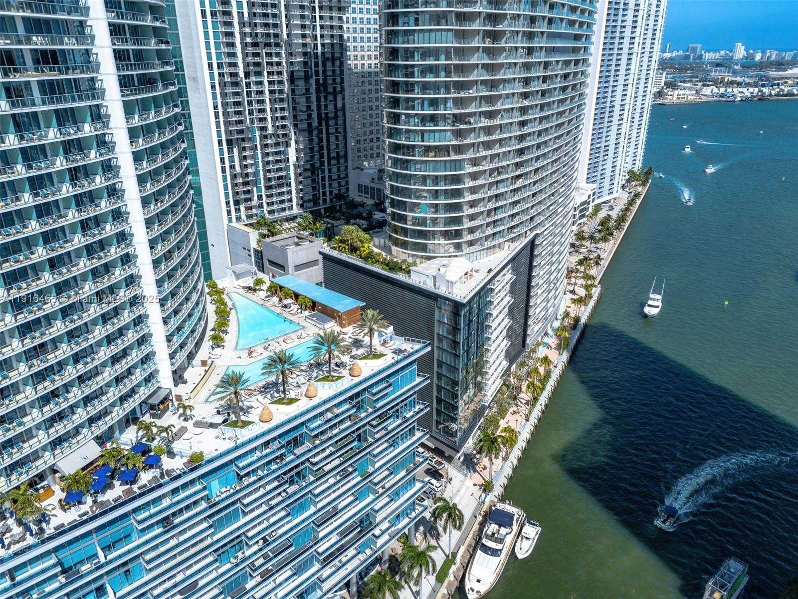 Small Image of 200 BISCAYNE BOULEVARD WAY #4005, Miami Number 16