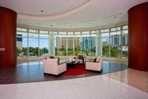 Small Image of 300 SOUTH BISCAYNE BLVD #3209, Miami Number 6