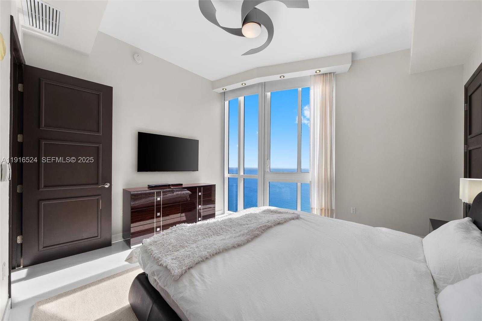 Small Image of 16001 COLLINS AVE #4001, Sunny Isles Beach Number 23