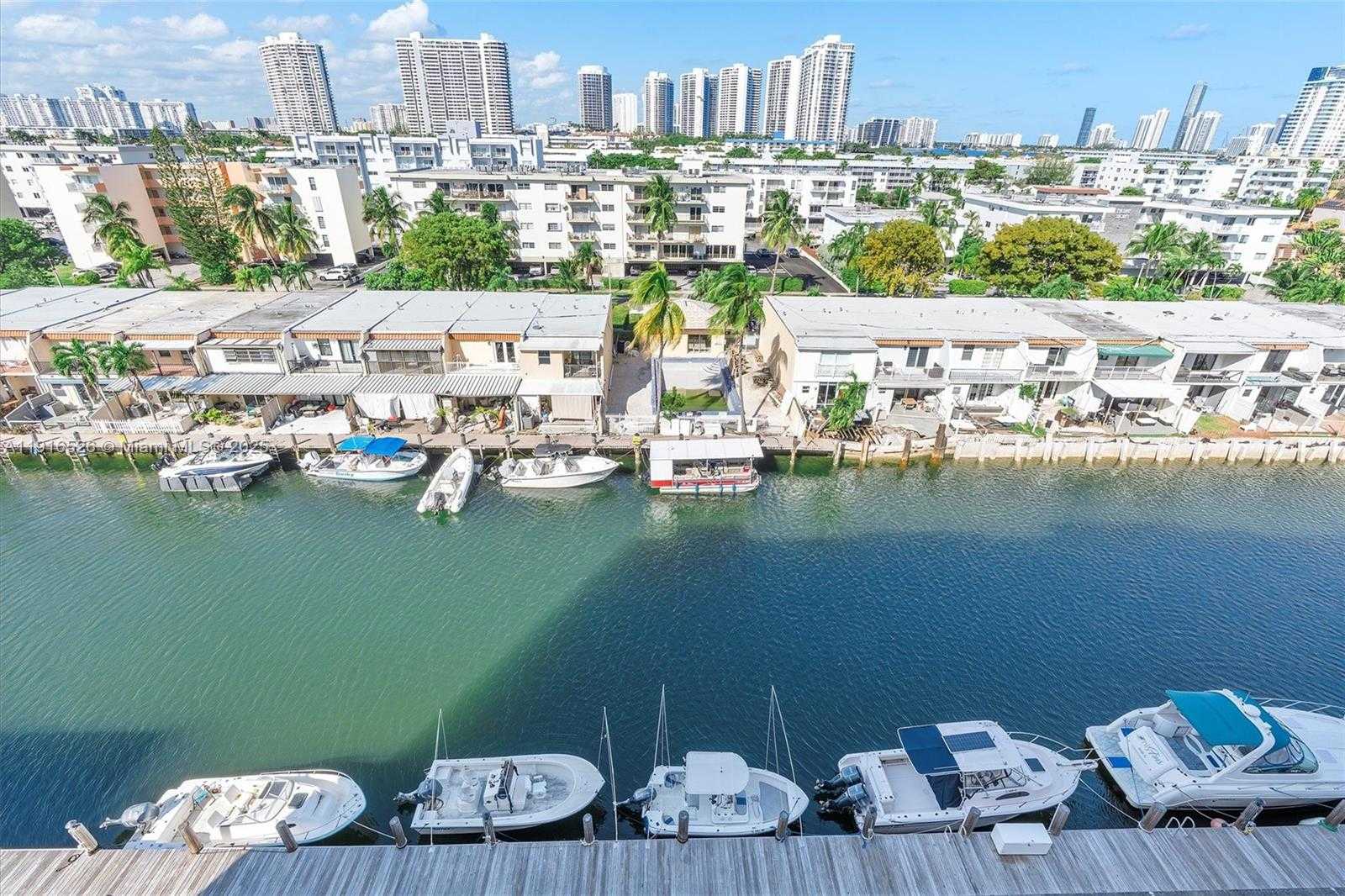 Small Image of 3703 NORTH EAST 166TH ST #808, North Miami Beach Number 11