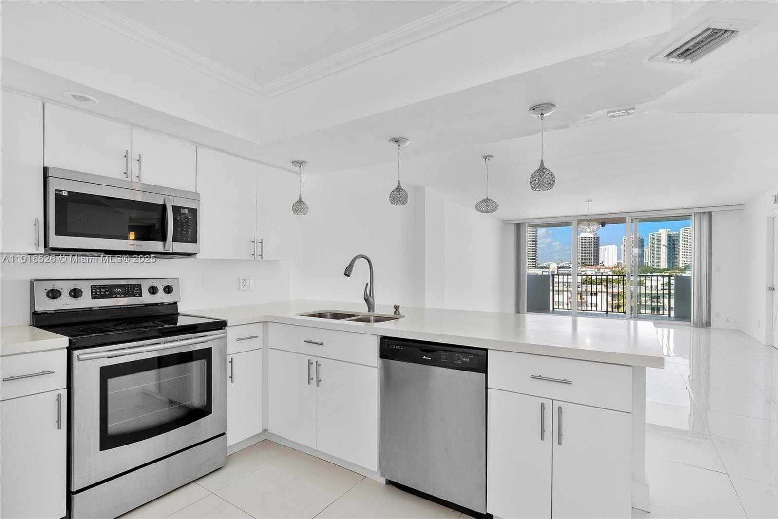 Small Image of 3703 NORTH EAST 166TH ST #808, North Miami Beach Number 20