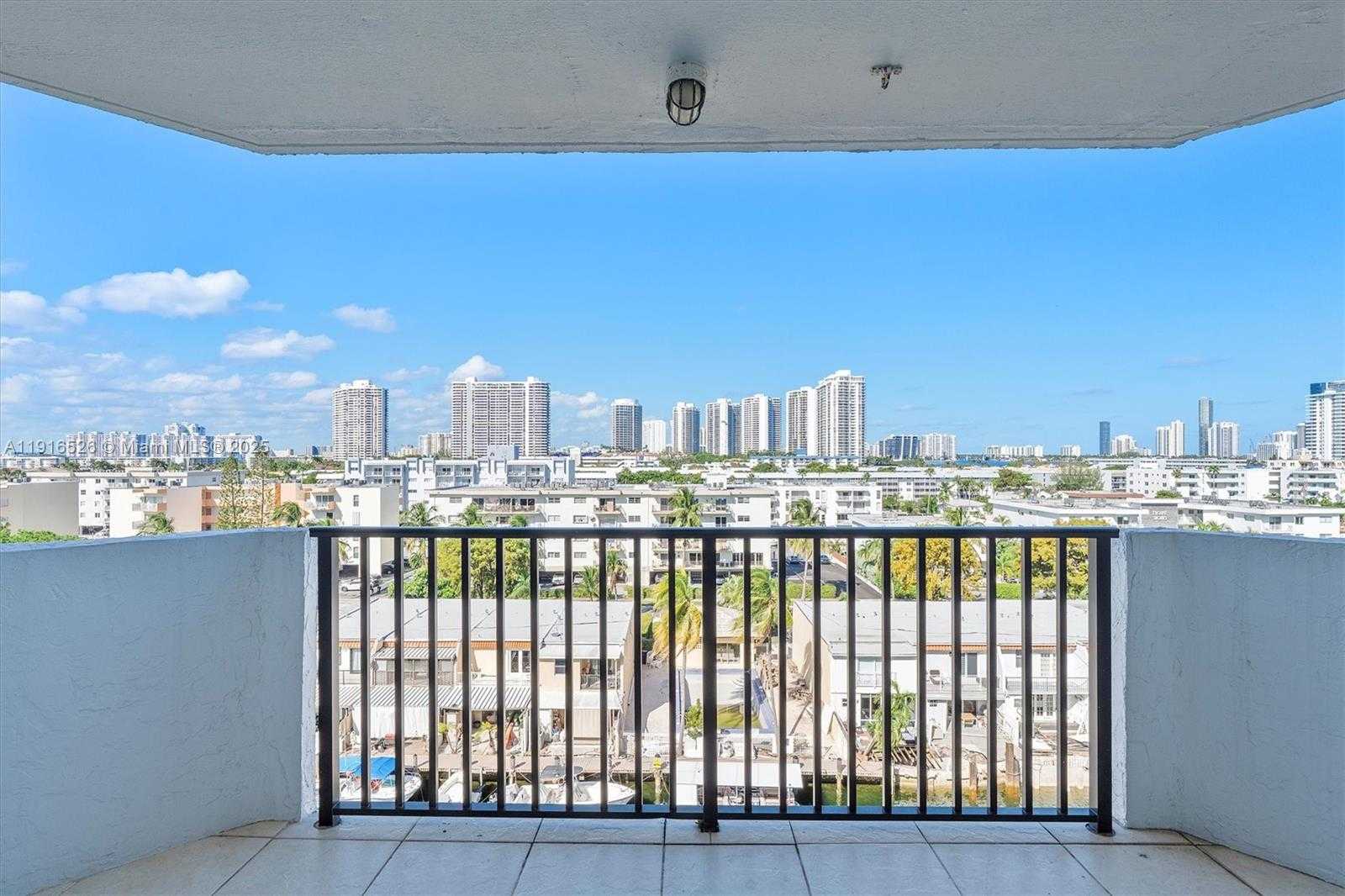 Small Image of 3703 NORTH EAST 166TH ST #808, North Miami Beach Number 9
