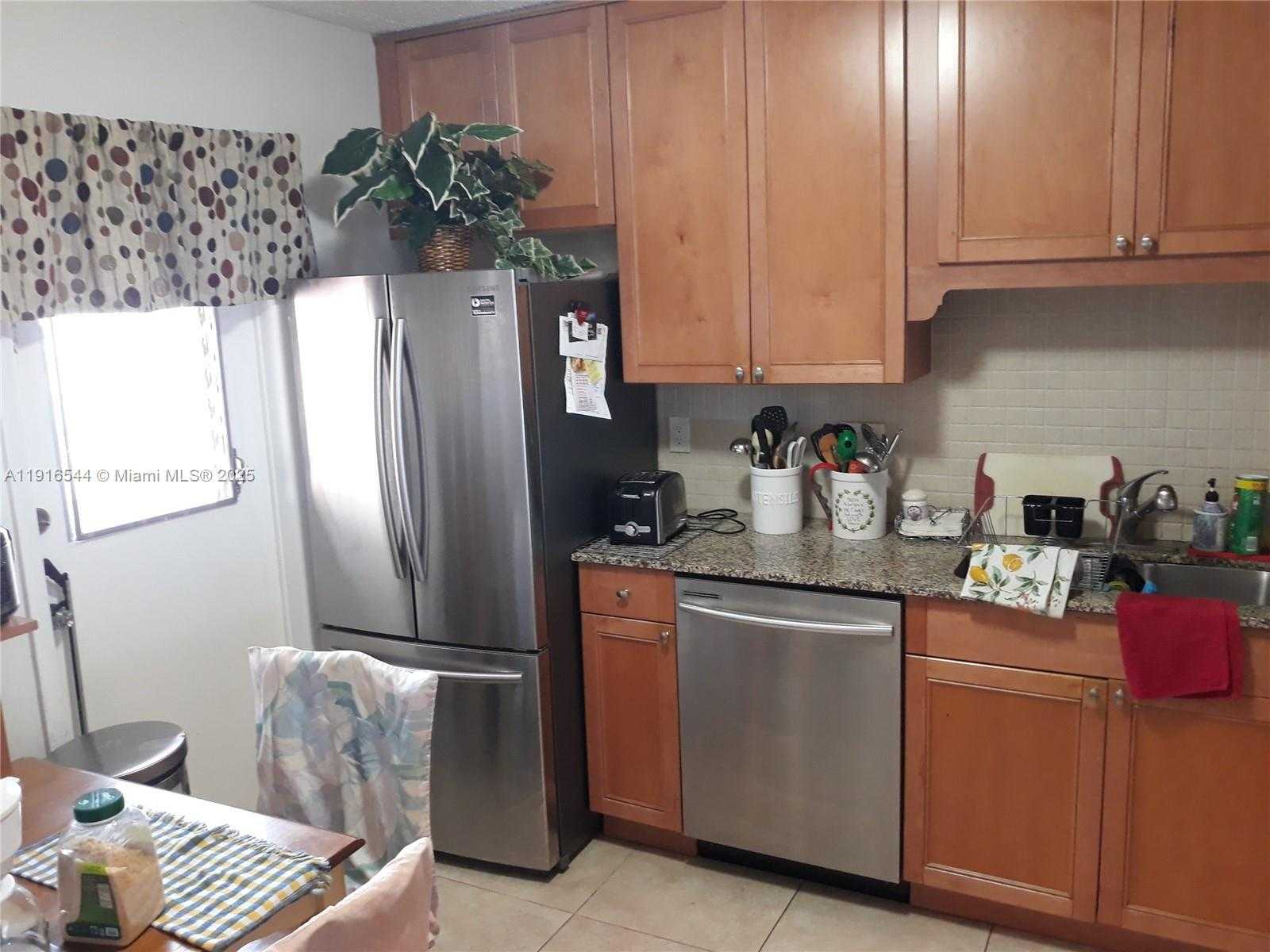 Small Image of 215 SOUTH EAST 3RD AVE #407A, Hallandale Beach Number 2