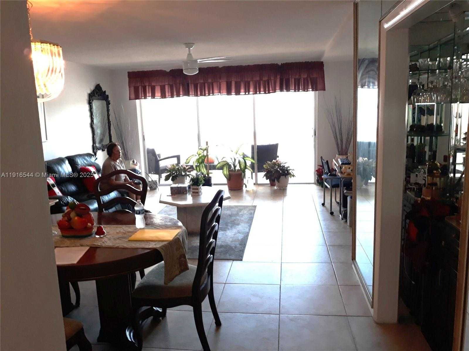 Small Image of 215 SOUTH EAST 3RD AVE #407A, Hallandale Beach Number 5