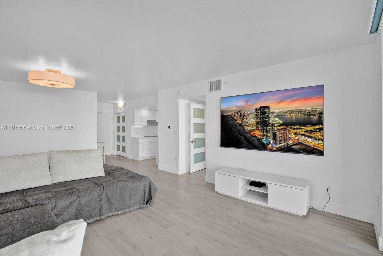 Small Image of 90 ALTON RD #1907, Miami Beach Number 34