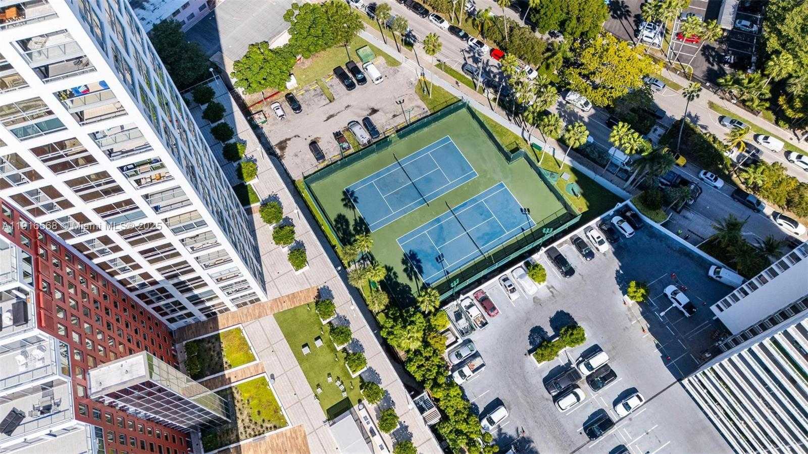 Small Image of 1541 BRICKELL AVE #C406, Miami Number 15