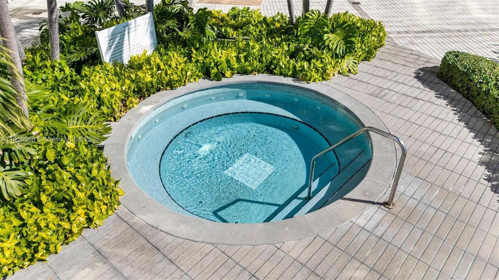 Small Image of 1541 BRICKELL AVE #C406, Miami Number 39