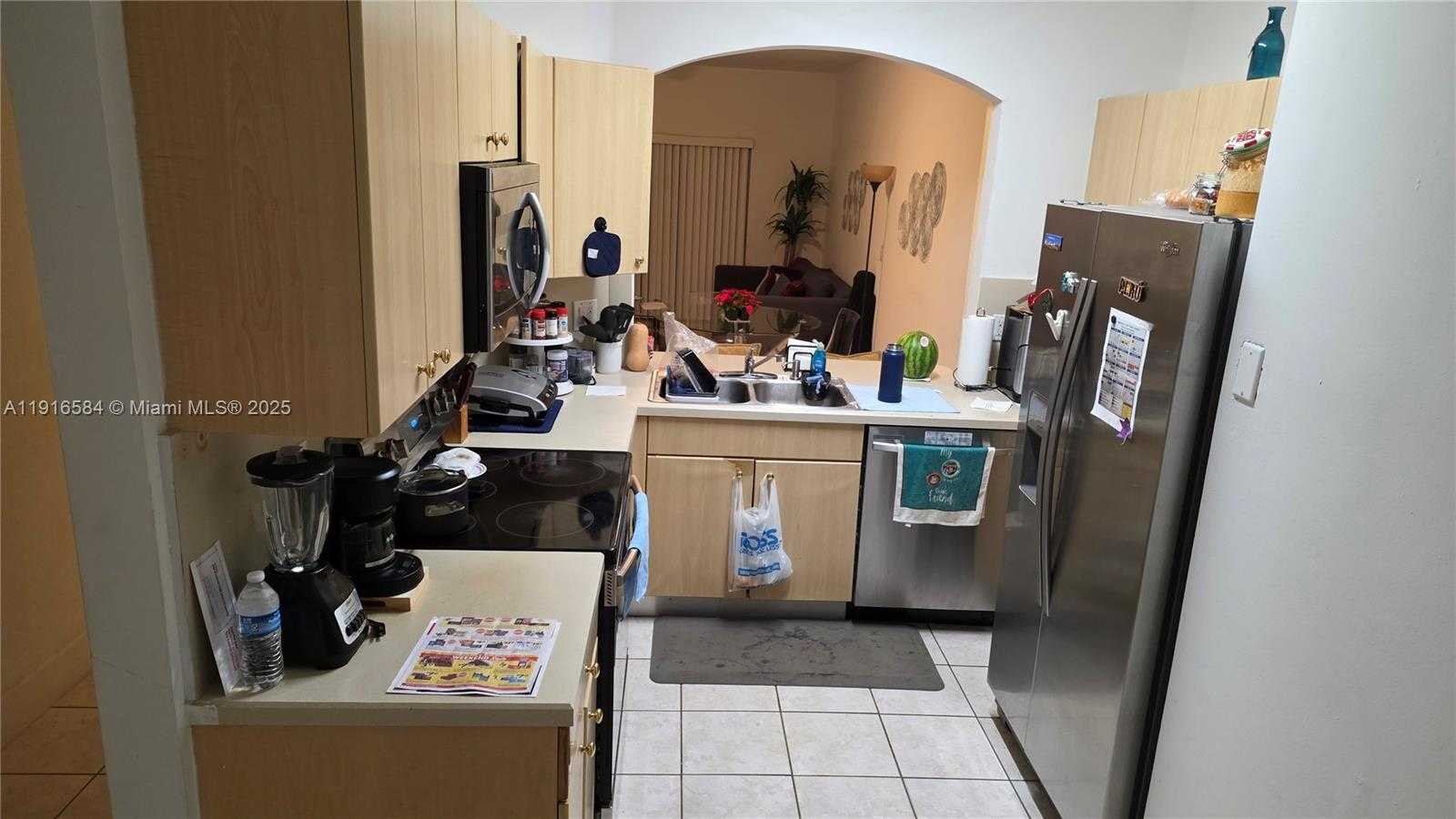 Small Image of 5670 NORTH WEST 116TH AVE #113, Doral Number 2