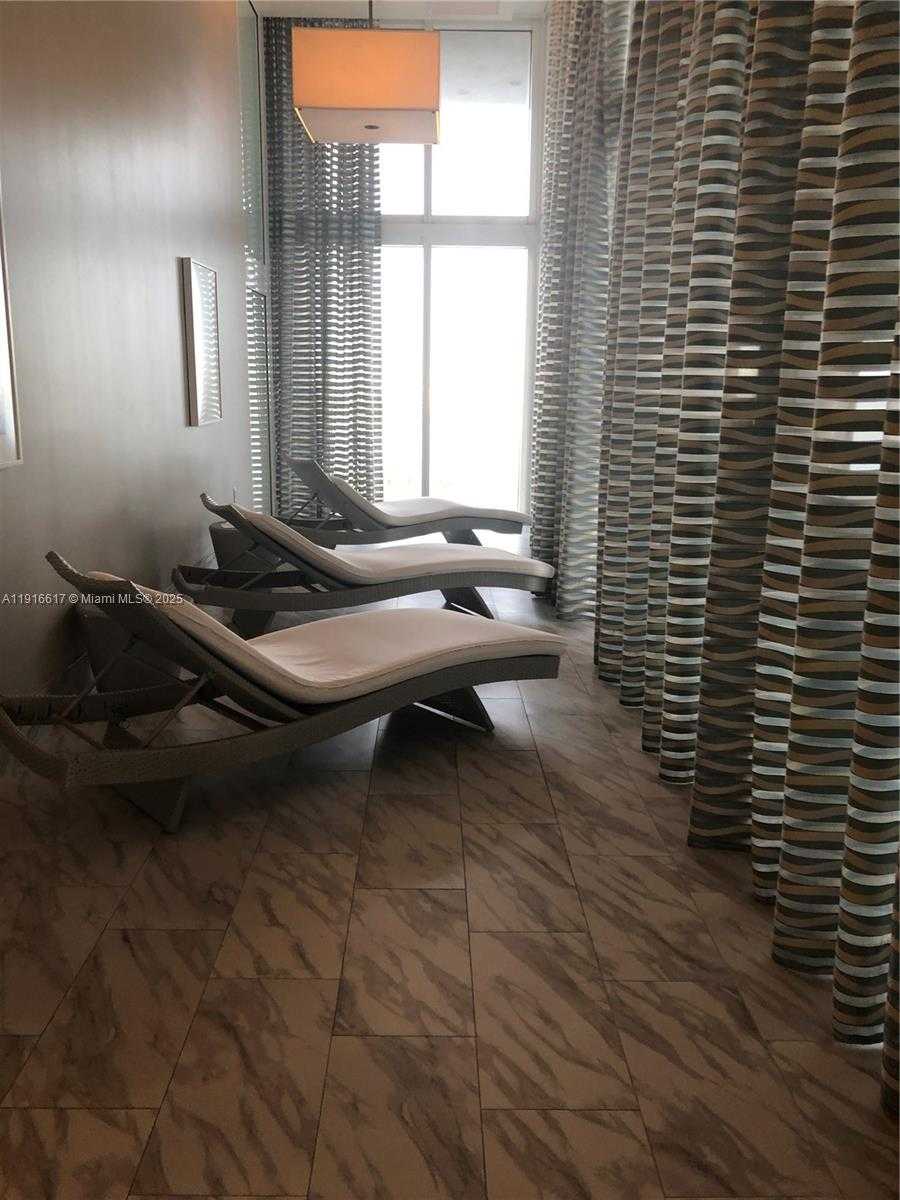 Small Image of 50 BISCAYNE BLVD #2505, Miami Number 13