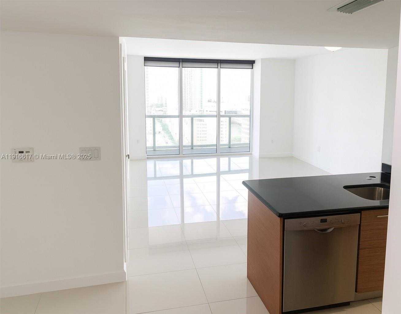 Small Image of 50 BISCAYNE BLVD #2505, Miami Number 16