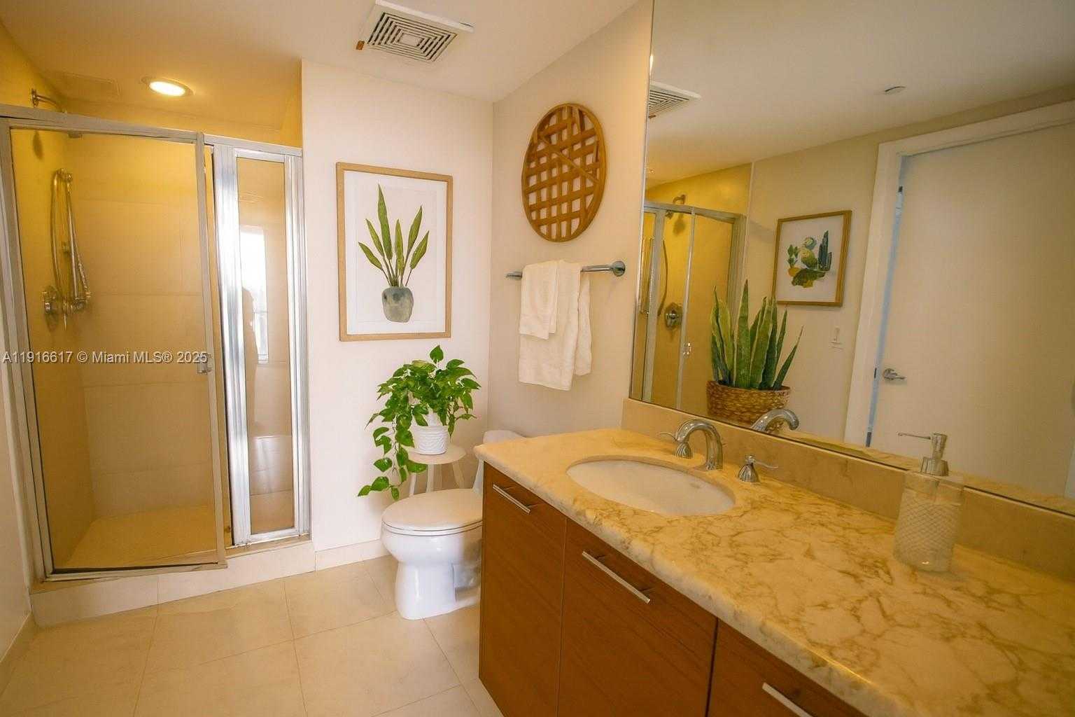 Small Image of 50 BISCAYNE BLVD #2505, Miami Number 29