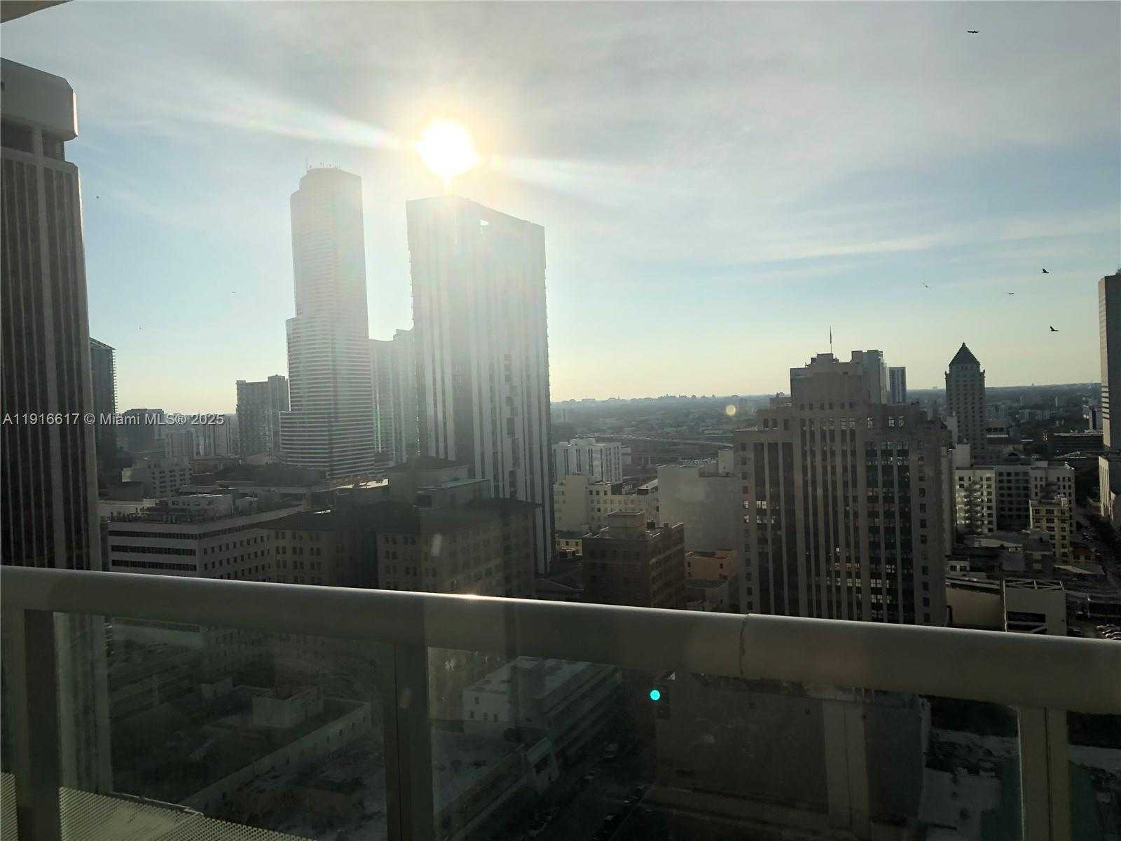 Small Image of 50 BISCAYNE BLVD #2505, Miami Number 32