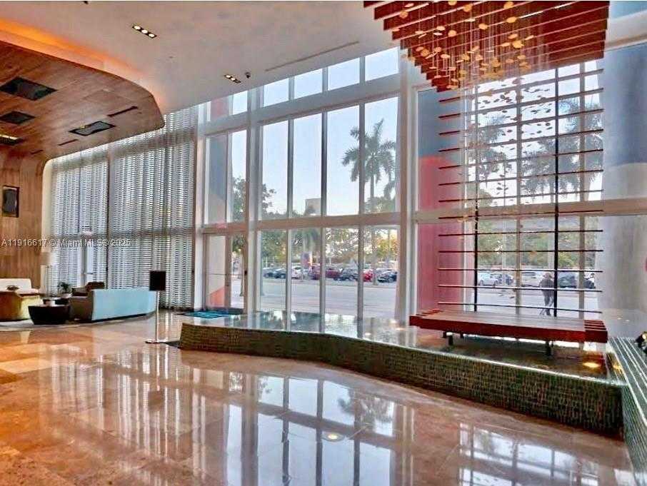Small Image of 50 BISCAYNE BLVD #2505, Miami Number 5