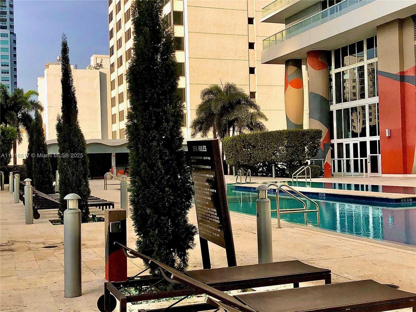 Small Image of 50 BISCAYNE BLVD #2505, Miami Number 8