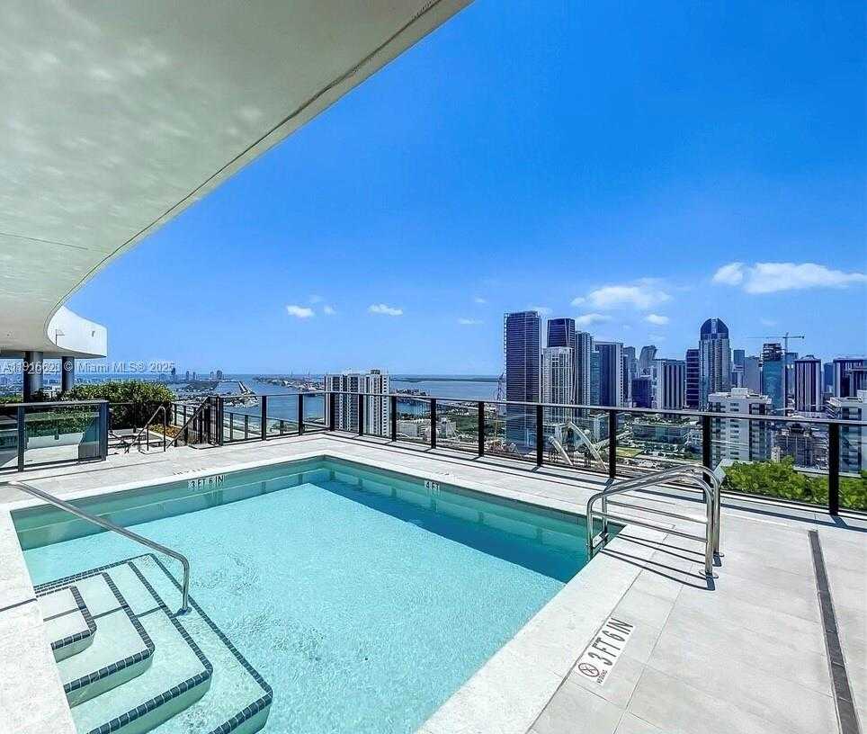 Small Image of 1600 NORTH EAST 1ST AVE #3315, Miami Number 19