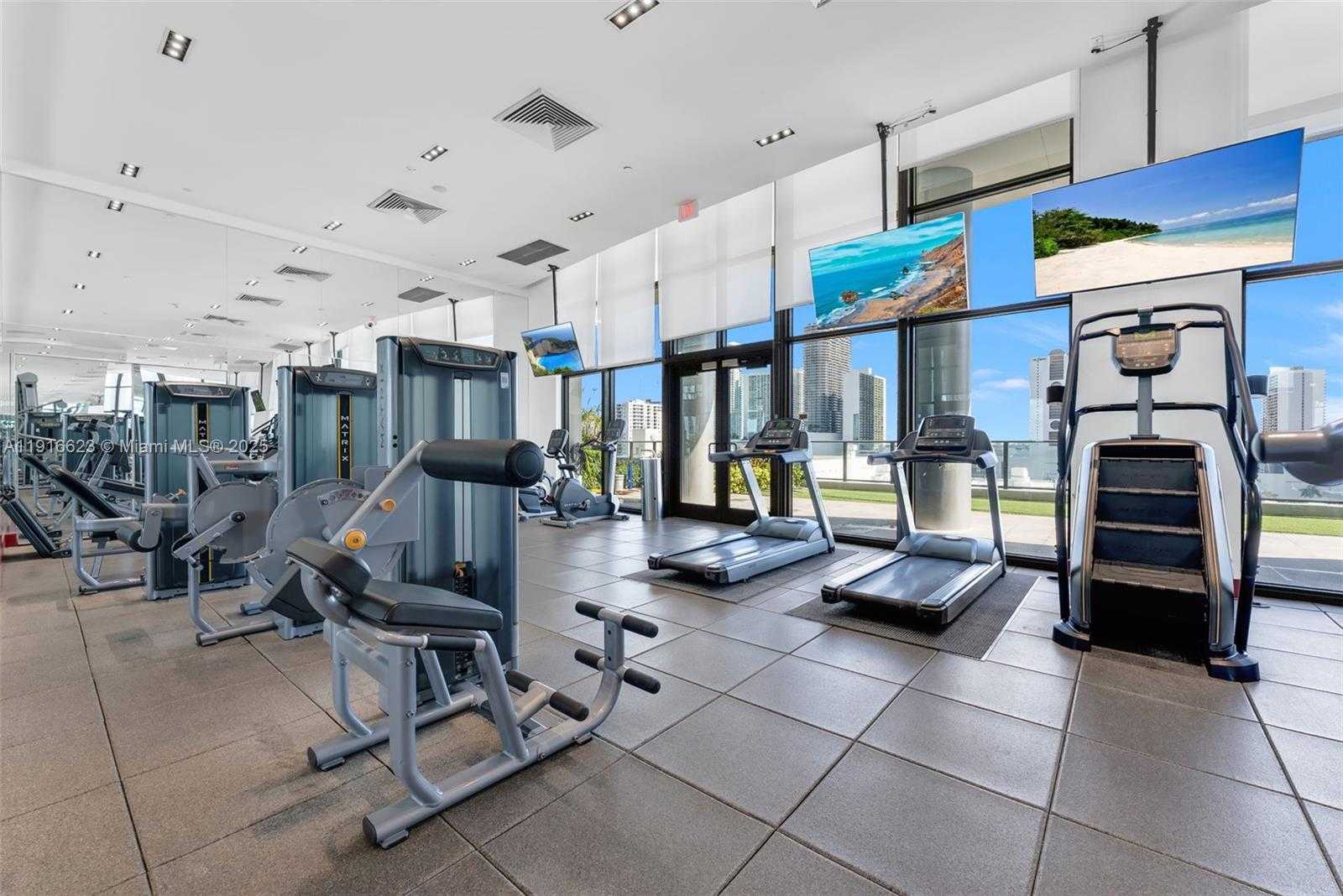 Small Image of 1600 NORTH EAST 1ST AVE #3315, Miami Number 32