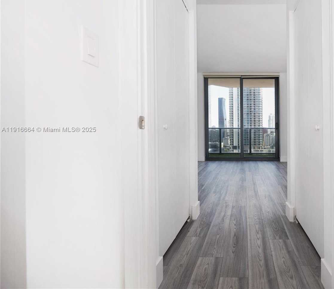 Small Image of 45 SOUTH WEST 9TH ST #1504, Miami Number 18
