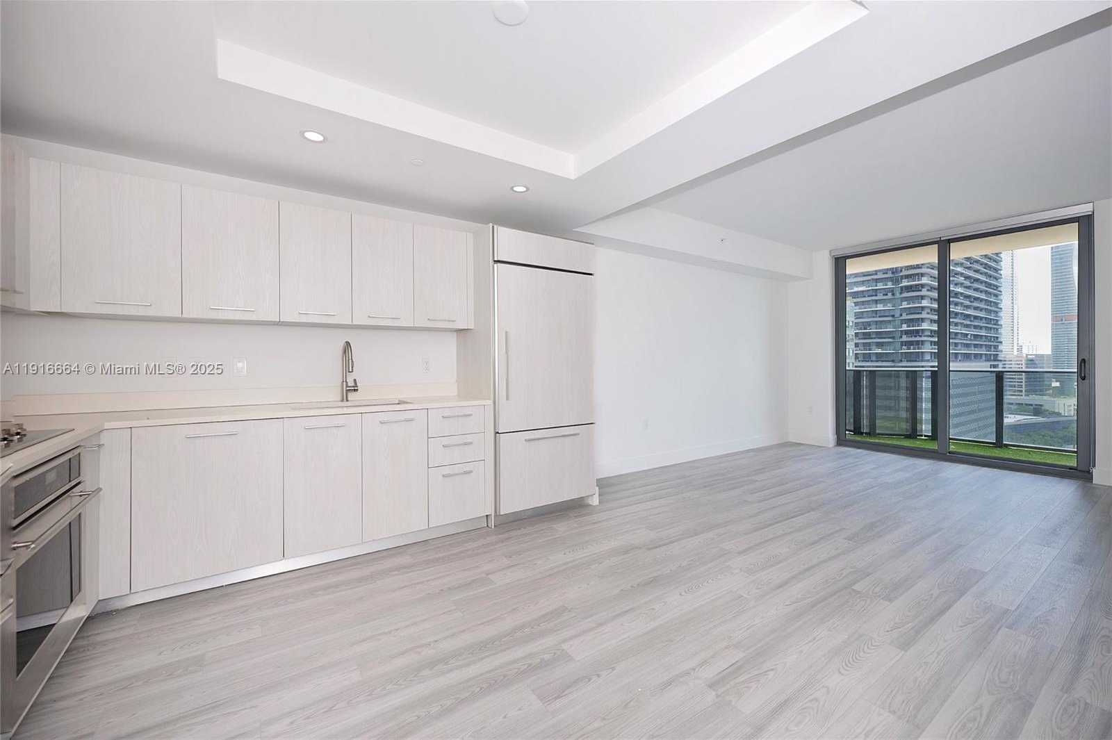 Small Image of 45 SOUTH WEST 9TH ST #1504, Miami Number 9