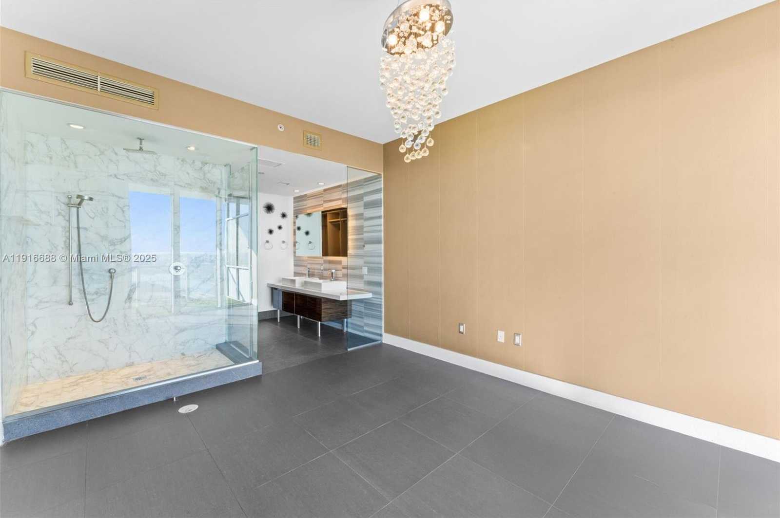 Small Image of 1100 BISCAYNE BLVD #4502, Miami Number 13