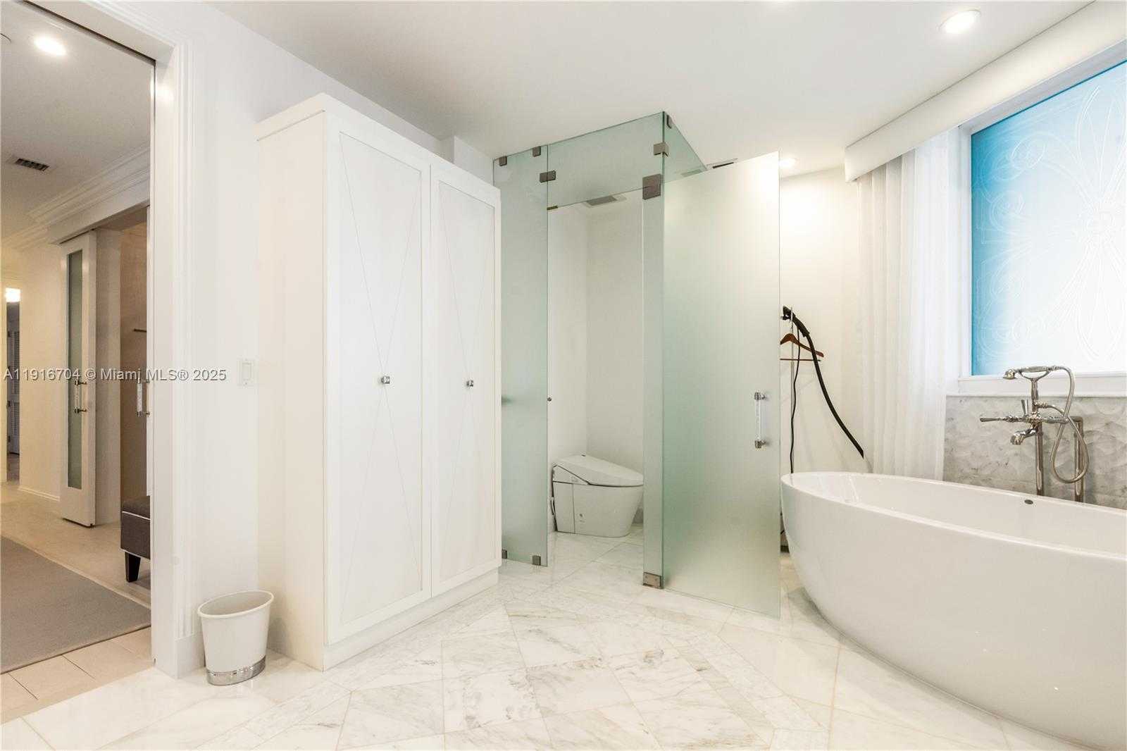 Small Image of 2100 NORTH OCEAN BLVD #30A, Fort Lauderdale Number 31