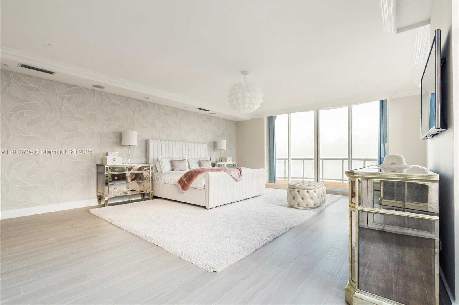 Small Image of 2100 NORTH OCEAN BLVD #30A, Fort Lauderdale Number 36