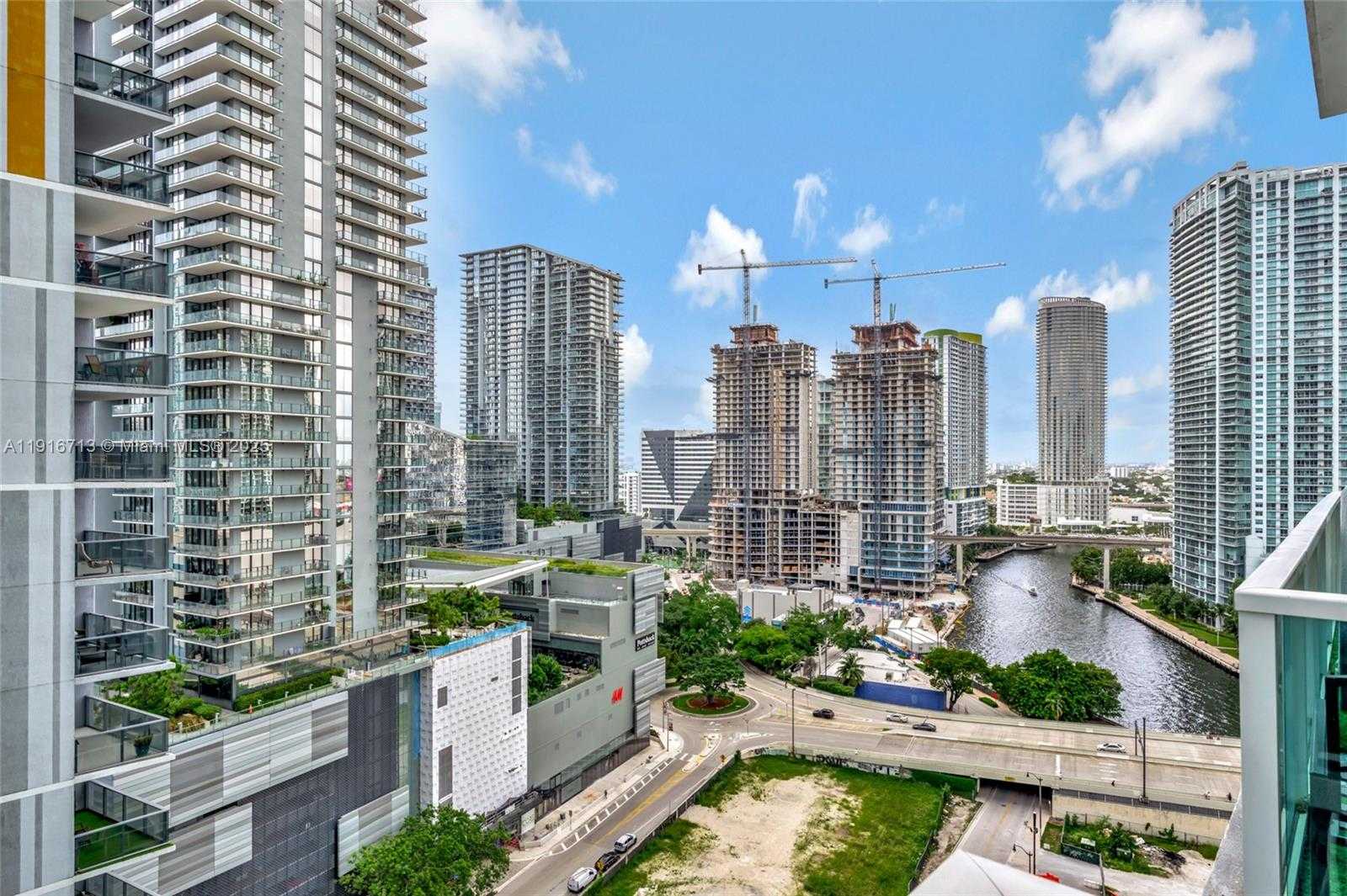 Small Image of 41 SOUTH EAST 5TH ST #1212, Miami Number 2