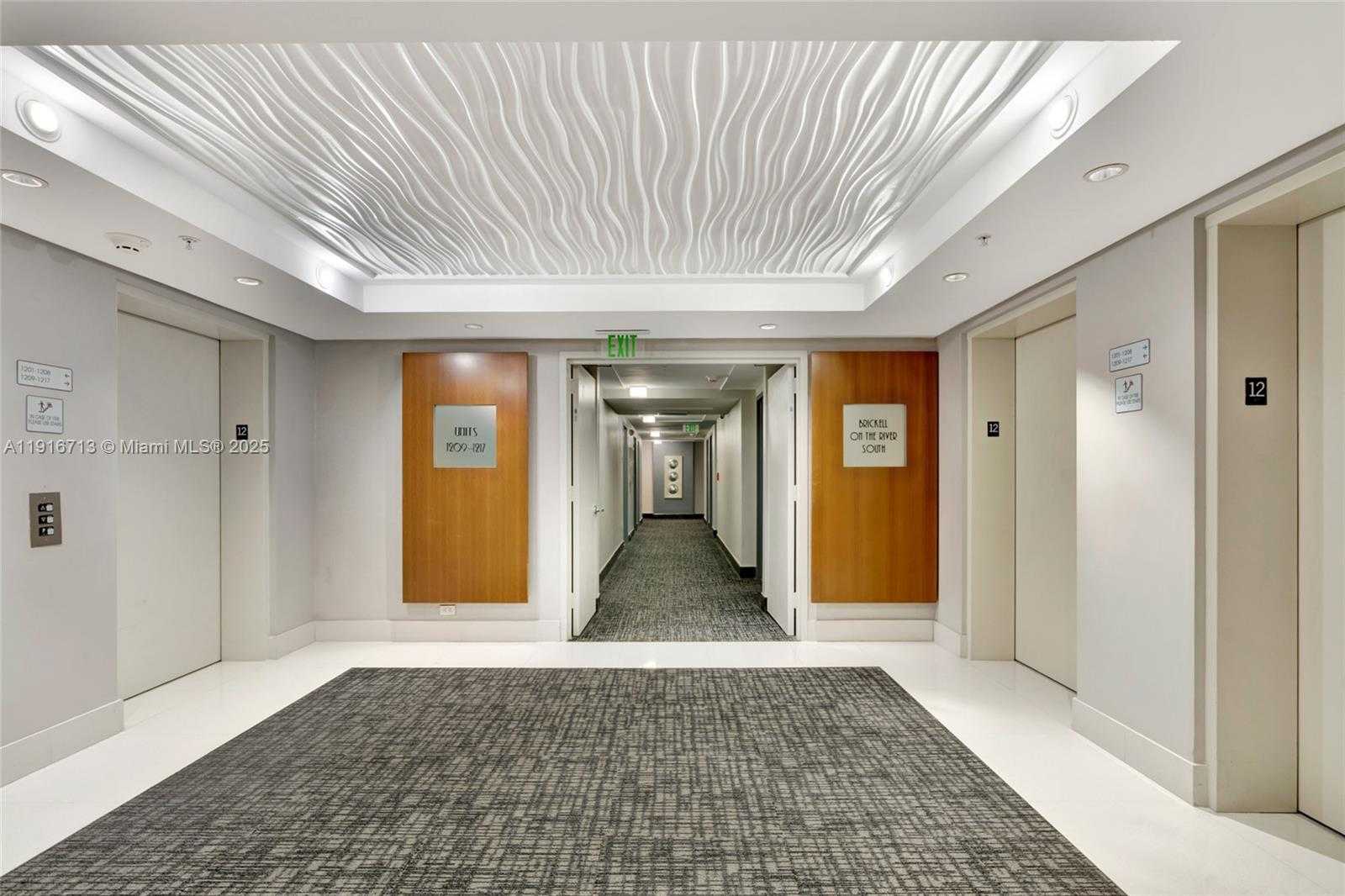 Small Image of 41 SOUTH EAST 5TH ST #1212, Miami Number 21