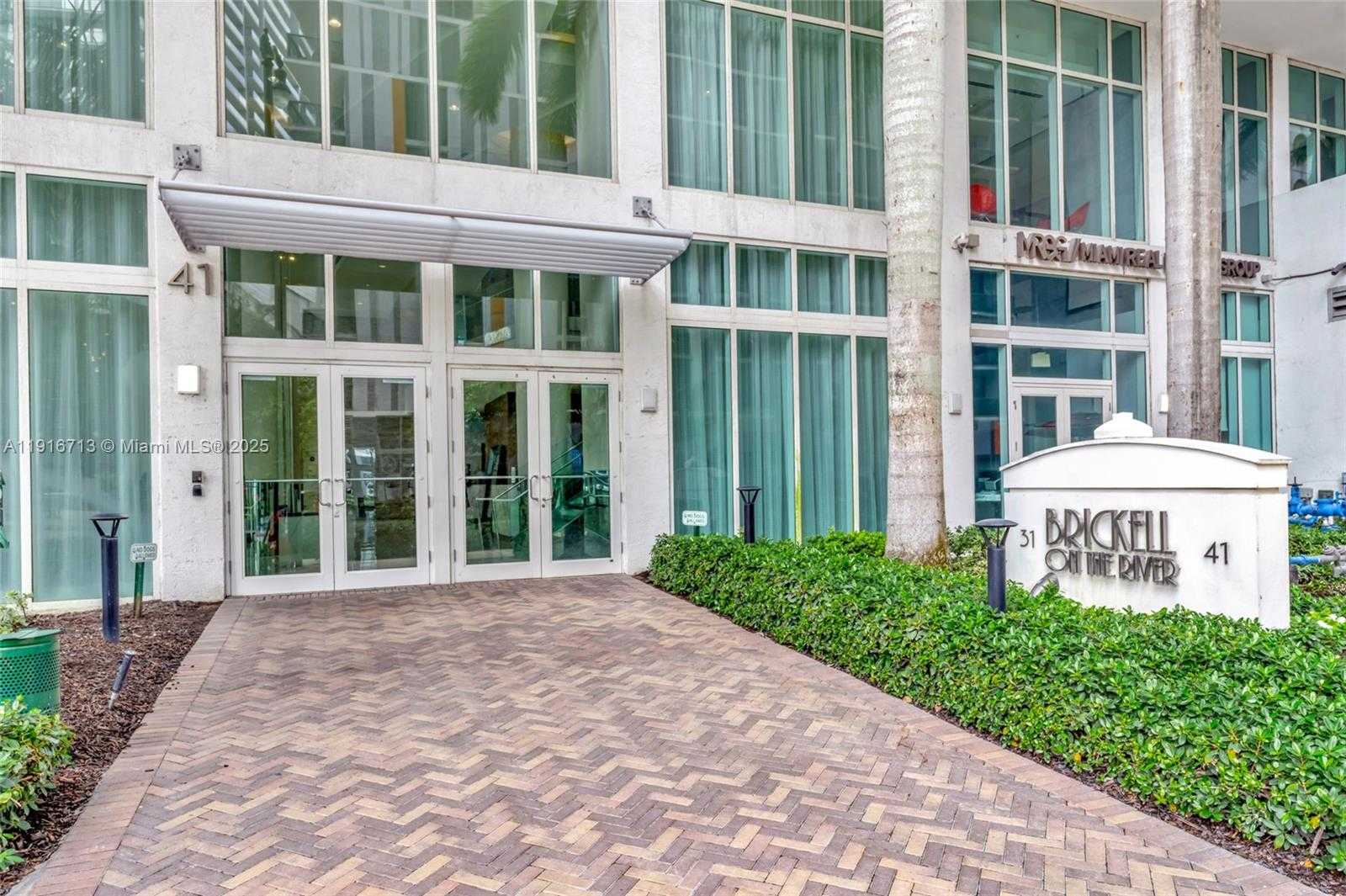 Small Image of 41 SOUTH EAST 5TH ST #1212, Miami Number 26