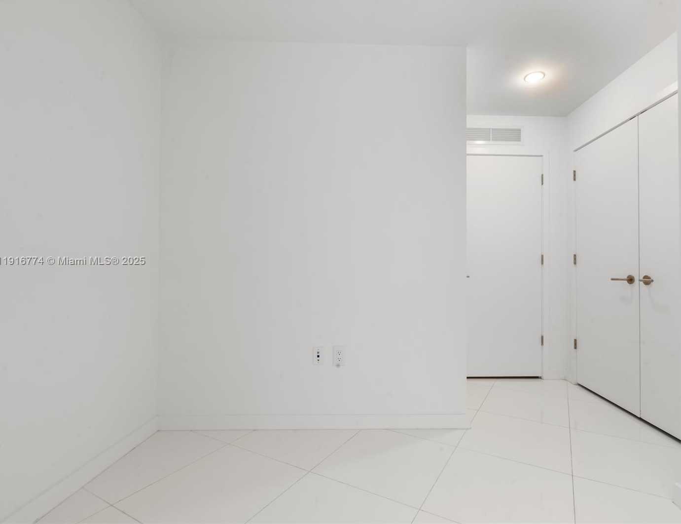 Small Image of 851 NORTH EAST 1ST AVE #3202, Miami Number 16