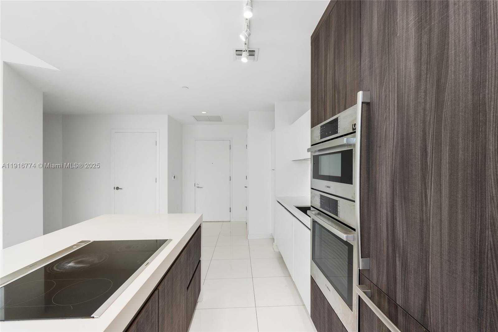 Small Image of 851 NORTH EAST 1ST AVE #3202, Miami Number 32