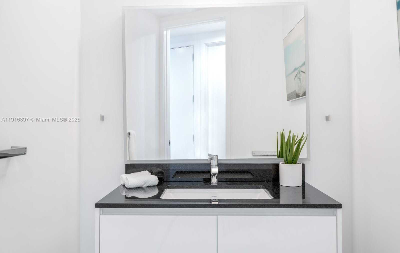 Small Image of 18555 COLLINS AVE #5105, Sunny Isles Beach Number 14