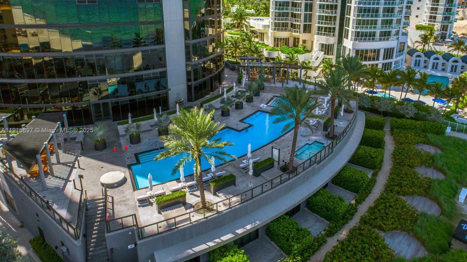 Small Image of 18555 COLLINS AVE #5105, Sunny Isles Beach Number 29