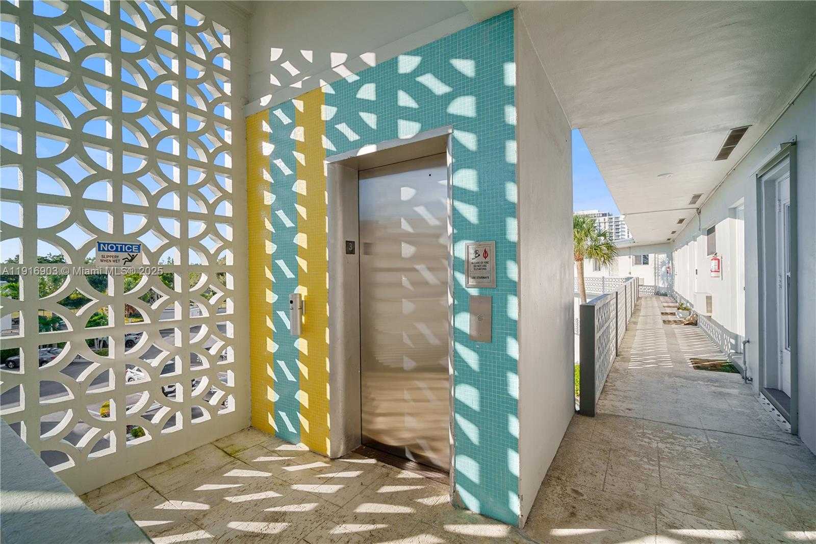 Small Image of 13105 IXORA CT #302, North Miami Number 24