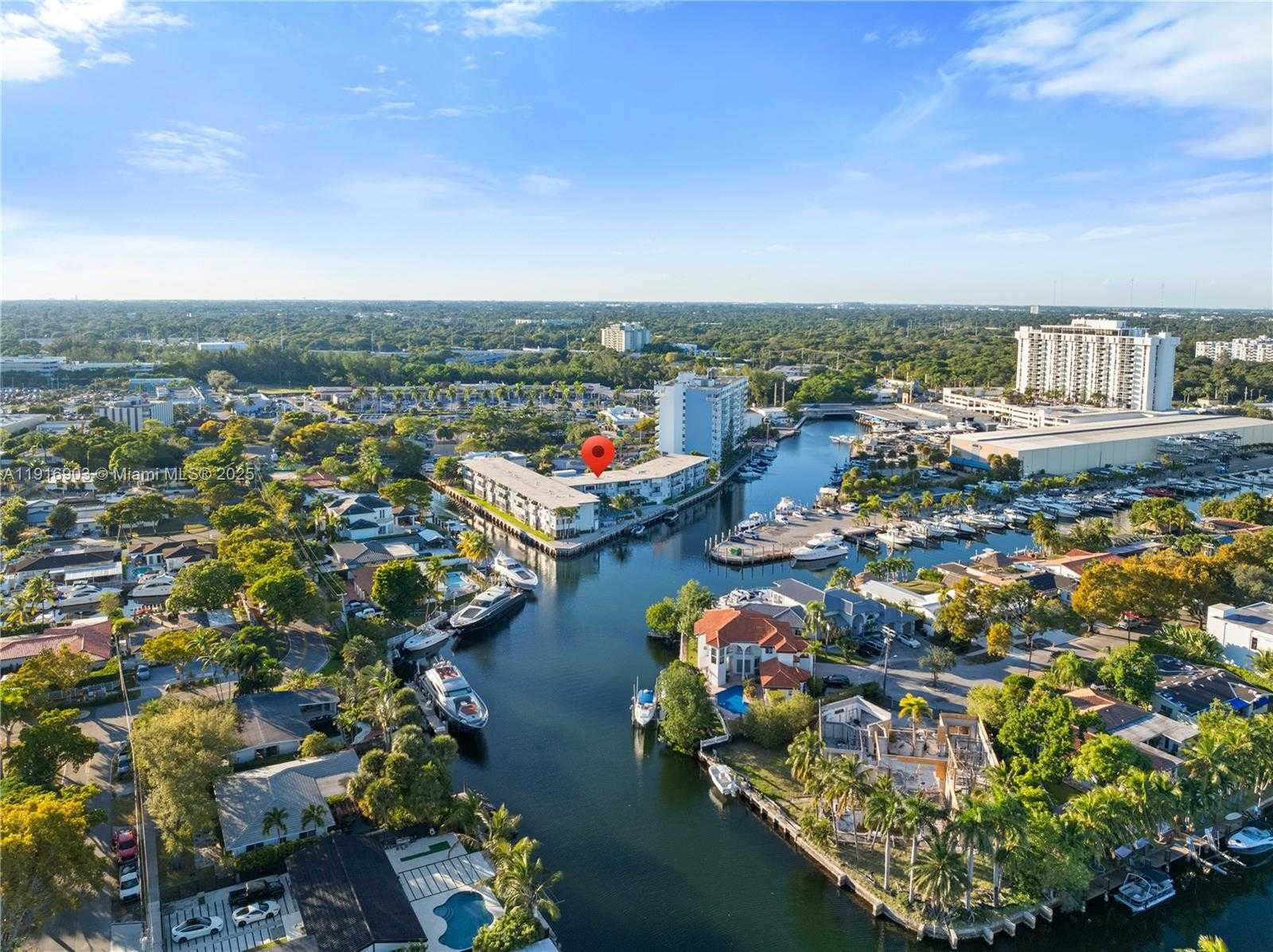 Small Image of 13105 IXORA CT #302, North Miami Number 29