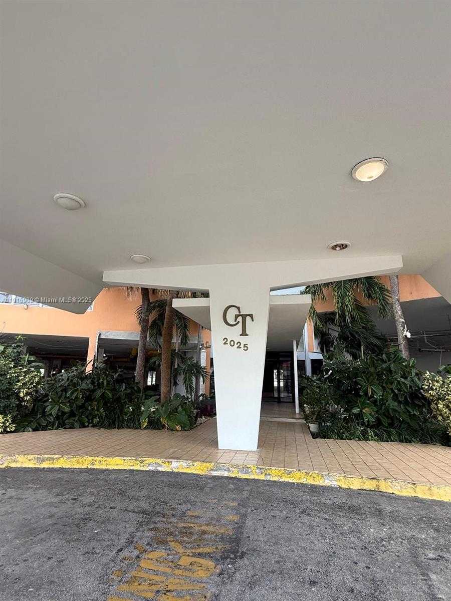 Small Image of 2025 NORTH EAST 164TH ST #605, North Miami Beach Number 5