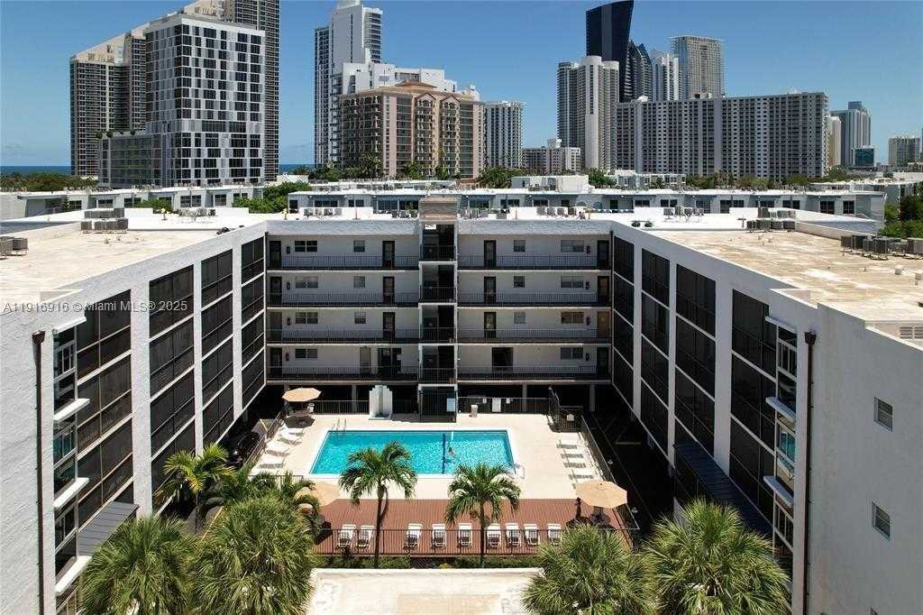 Small Image of 201 178TH DR #315, Sunny Isles Beach Number 32