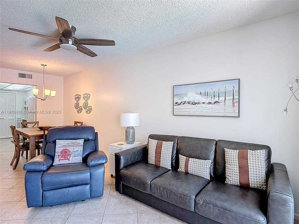 Small Image of 201 178TH DR #315, Sunny Isles Beach Number 8