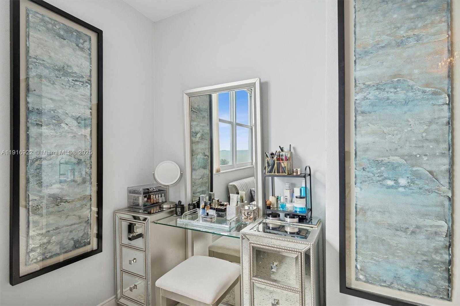 Small Image of 5001 COLLINS AVE #5G, Miami Beach Number 11