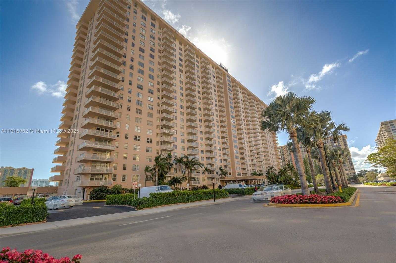 Small Image of 250 174TH ST #1212, Sunny Isles Beach Number 2