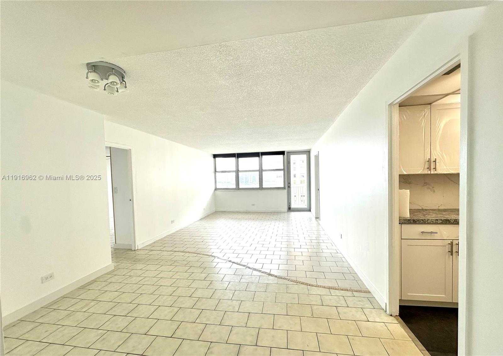 Small Image of 250 174TH ST #1212, Sunny Isles Beach Number 4