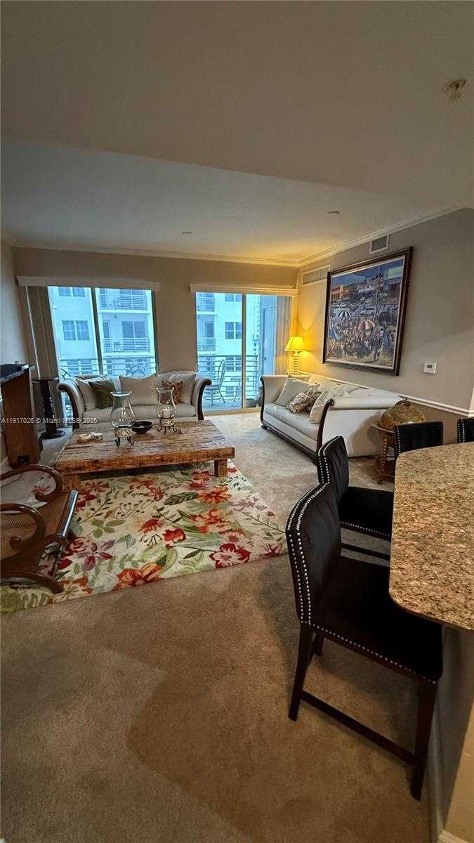 Small Image of 1830 RADIUS DR #1105, Hollywood Number 16